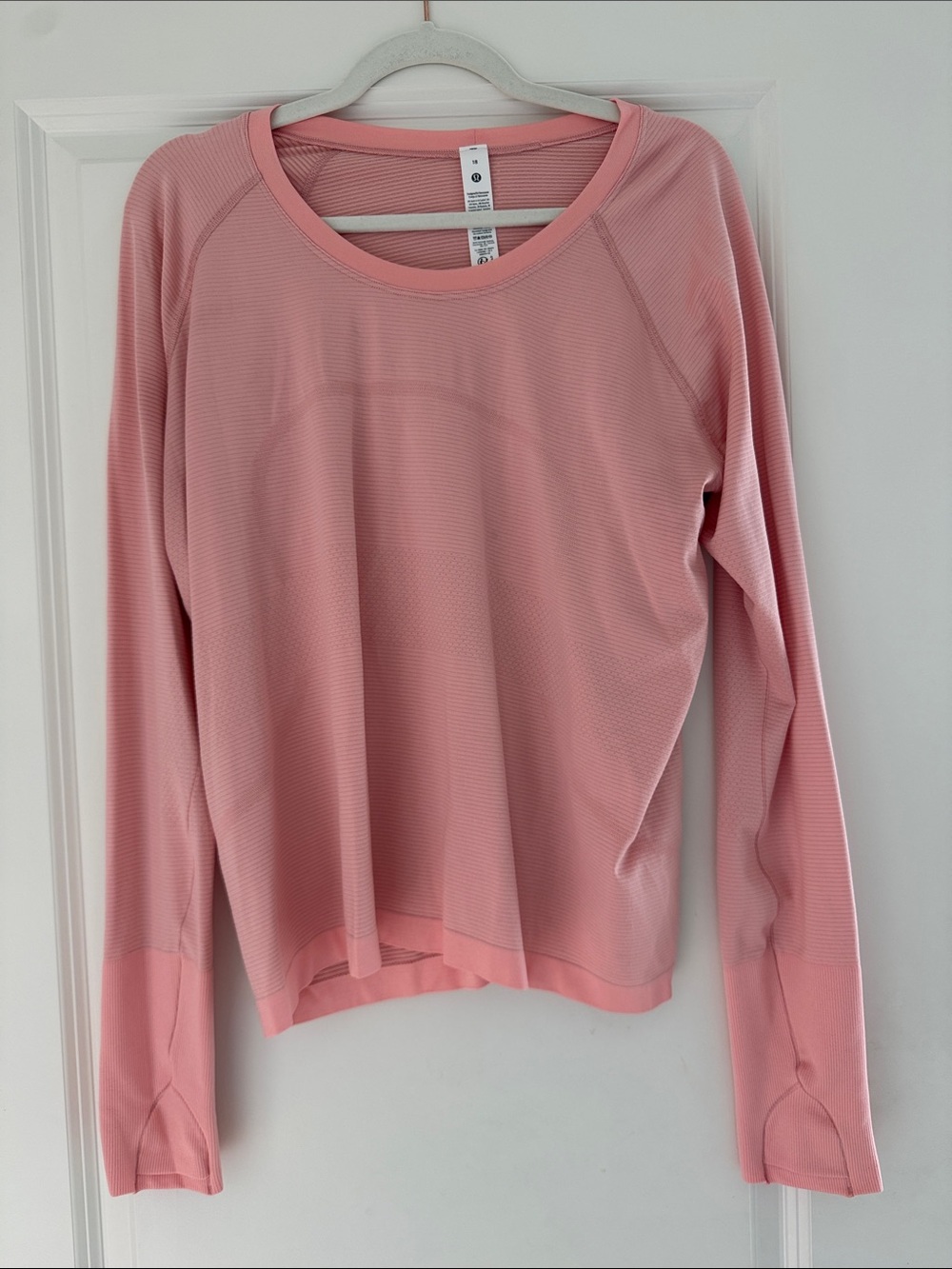 Swiftly Tech Longsleeve 2.0